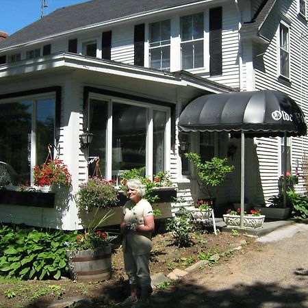 The Olde Village Inn Centreville  Exterior foto